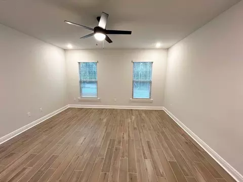 Living - 234 E Tweet St, Freeport, FL 32439 photo 2 of 2