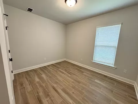 Bedroom - 234 E Tweet St, Freeport, FL 32439 photo 3 of 4
