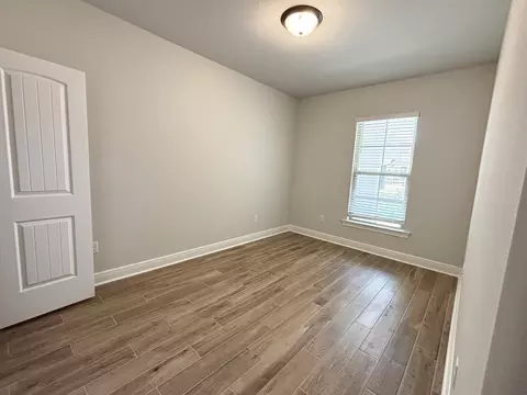 Bedroom - 234 E Tweet St, Freeport, FL 32439 photo 4 of 4