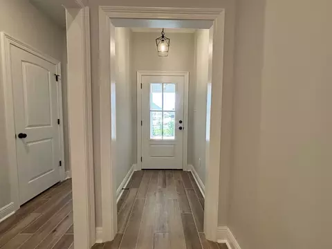 Entry Way - 234 E Tweet St, Freeport, FL 32439 photo 2 of 3