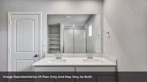 Bath - 2140 Ghost Rider Ct, Leander, TX 78641 photo 2 of 15