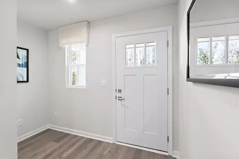 Entry Way - 4015 Dragonfly Rd, Bailey, NC 27807 photo 4 of 8
