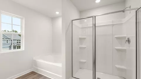 Bath - 23 Hampton Ter, Dallas, GA 30157 photo 3 of 6