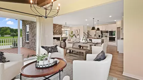Dining - 412 Wagon Ave, Pataskala, OH 43062 photo 2 of 7