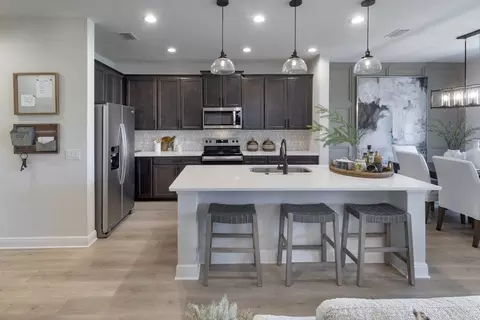Kitchen - 2011 Town Pasture Dr, Eustis, FL 32726 photo 1 of 2