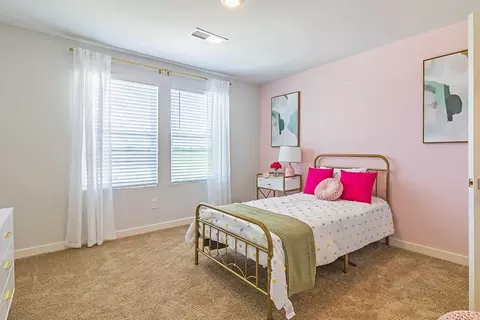 Bedroom - 121 Shenandoah Ln, Lagrange, GA 30241 photo 8 of 20