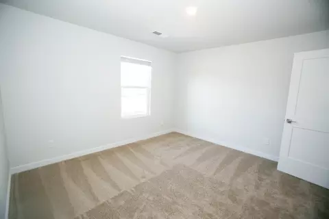 Bedroom - 121 Shenandoah Ln, Lagrange, GA 30241 photo 17 of 20