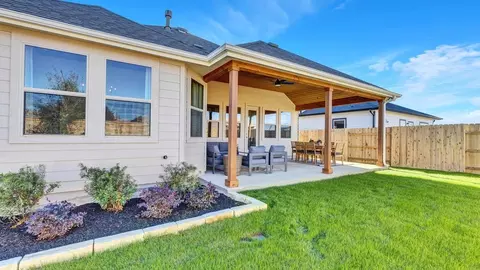 Exterior - 13708 Tucker Hedge Pass, Elgin, TX 78621 photo 6 of 6