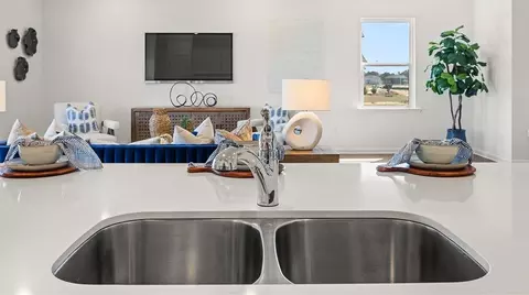 Kitchen - 309 Amsterdam Way, Hampton, GA 30228 photo 3 of 5