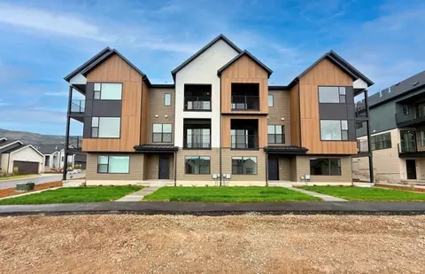 2433 N Alpine Glow Ln, Heber City, UT 84032