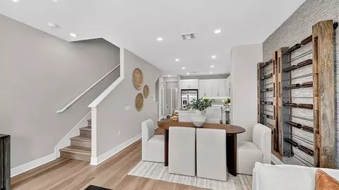 Entry Way - Avalon Blvd & E 213th St, Carson, CA 90745 photo 1 of 1