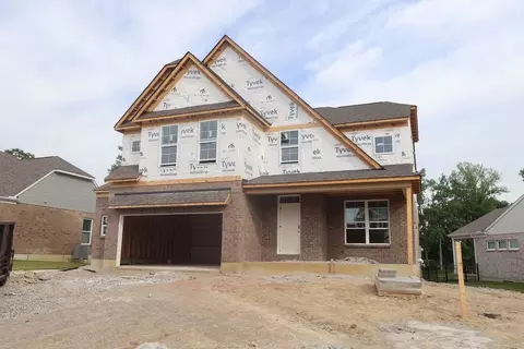 5505 White Pine Ln, Hamilton, OH 45011
