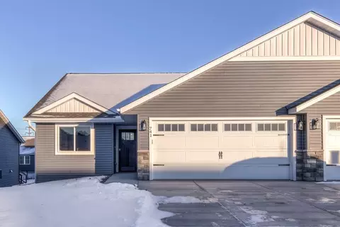 767 Sequoia Dr, Altoona, WI 54720