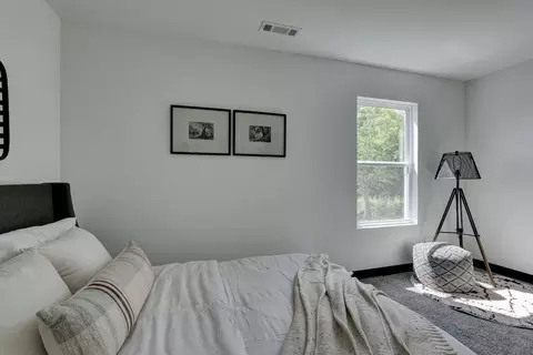 Bedroom - 731 Nebula Ln, Centerton, AR 72713 photo 7 of 8