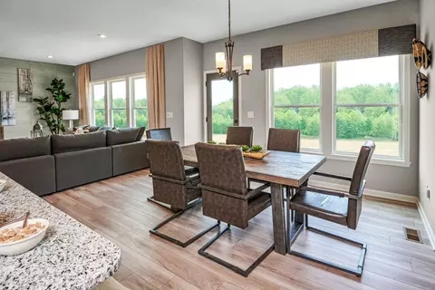 Dining - 5817 Montrose Ct, Morrow, OH 45152 photo 5 of 5