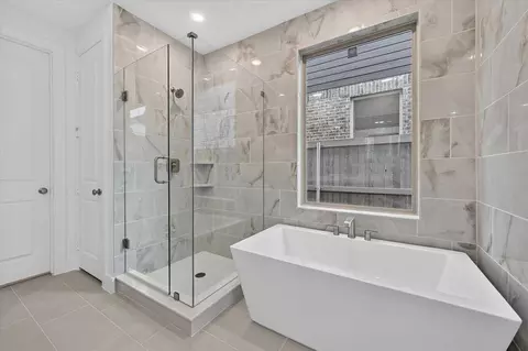 Bath - 2213 Pinner Ct, Celina, TX 75009 photo 1 of 1