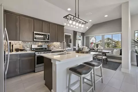 Kitchen - 283 Tailwind Dr, Kyle, TX 78640 photo 4 of 6