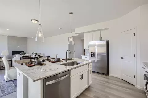 Kitchen - 154 Buckwheat Ln, Berthoud, CO 80513 photo 3 of 8