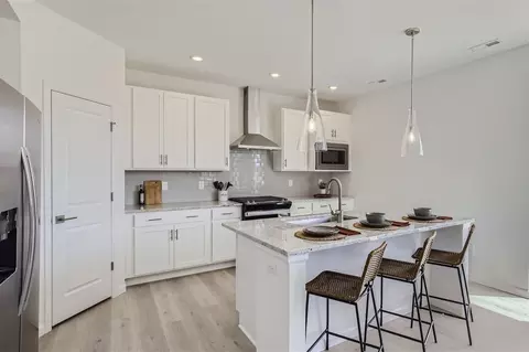 Kitchen - 154 Buckwheat Ln, Berthoud, CO 80513 photo 1 of 8