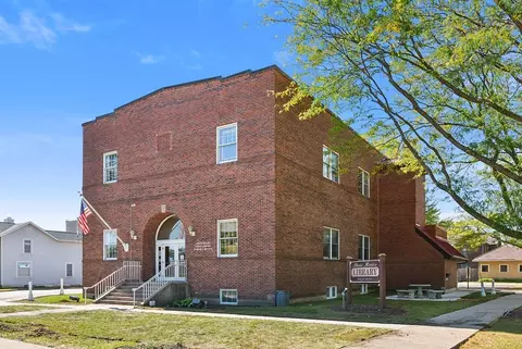 Exterior - 1202 Clifton Dr, Minooka, IL 60447 photo 2 of 2