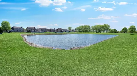 View/Area - 1202 Clifton Dr, Minooka, IL 60447 photo 2 of 4