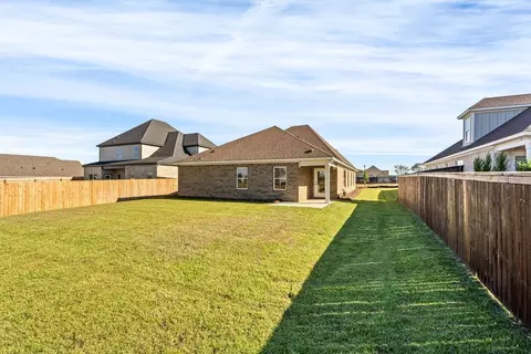 Exterior - 232 Zinnia Ln, Dothan, AL 36305 photo 3 of 6