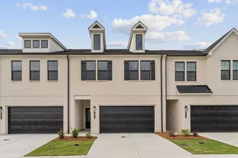 Exterior - 1323 Farmers Loop, Austell, GA 30106 photo 1 of 2