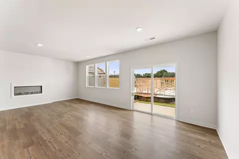 Living - 1323 Farmers Loop, Austell, GA 30106 photo 2 of 3