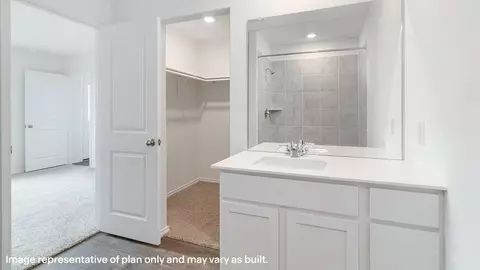 Bath - 15410 Lemon Pepper Crk, Von Ormy, TX 78073 photo 1 of 5