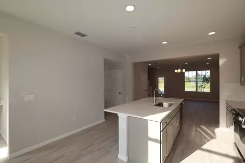 Kitchen - 1341 Hyde St, Saint Cloud, FL 34771 photo 4 of 10