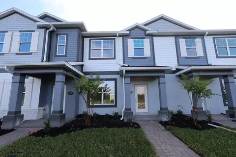 Exterior - 1341 Hyde St, Saint Cloud, FL 34771 photo 4 of 16