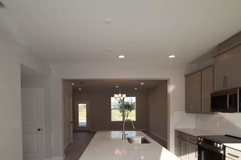 Kitchen - 1341 Hyde St, Saint Cloud, FL 34771 photo 3 of 10
