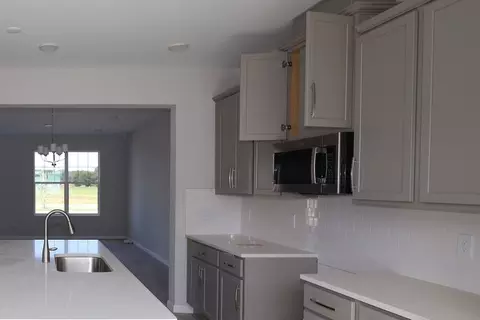 Kitchen - 1341 Hyde St, Saint Cloud, FL 34771 photo 6 of 10