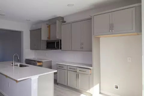 Kitchen - 1341 Hyde St, Saint Cloud, FL 34771 photo 5 of 10