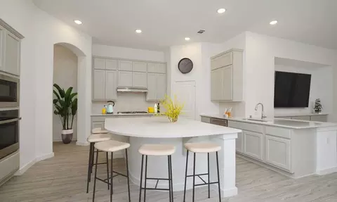 Kitchen - 11713 Canopy Trl, Justin, TX 76247 photo 1 of 1