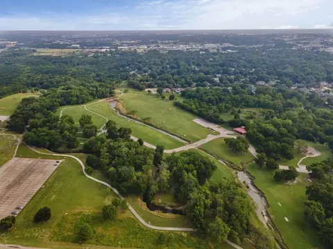 View/Area - 2101 Paradise Valley Dr, Mesquite, TX 75149 photo 9 of 12