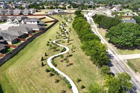View/Area - 2101 Paradise Valley Dr, Mesquite, TX 75149 photo 9 of 14