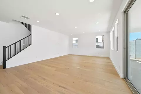 Living - 10517 E Ulysses Ave, Mesa, AZ 85212 photo 3 of 4
