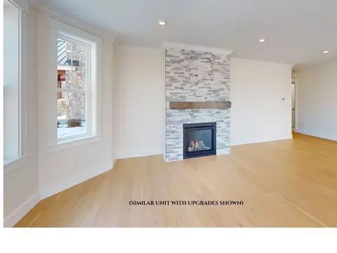 Living - 4 Longview Dr, Atkinson, NH 03811 photo 1 of 3