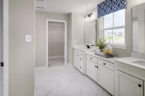 Bath - 2108 Yosemite Dr, Frederick, MD 21702 photo 1 of 5