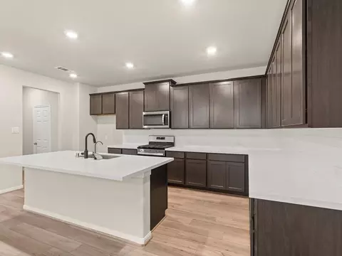 19324 Poppy Village Cir, Magnolia, TX 77355