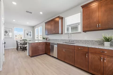 Kitchen - 1107 Goffey Cir, Galt, CA 95632 photo 4 of 6