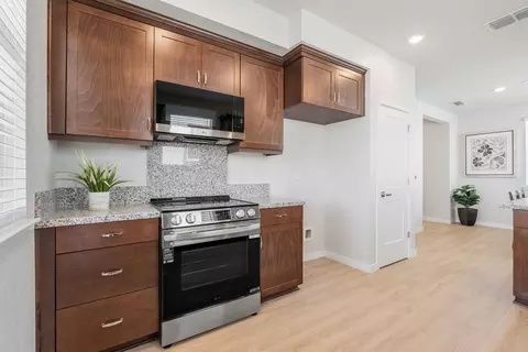 Kitchen - 1107 Goffey Cir, Galt, CA 95632 photo 3 of 6