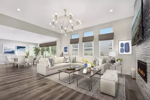 Living - 2113 Cork Oak St, Palmdale, CA 93551 photo 5 of 6