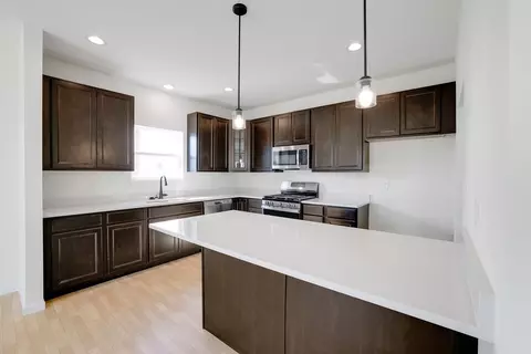 Kitchen - 1308 Hillside Ct, Rolla, MO 65401 photo 8 of 23