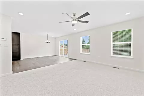 Living - 1308 Hillside Ct, Rolla, MO 65401 photo 15 of 23