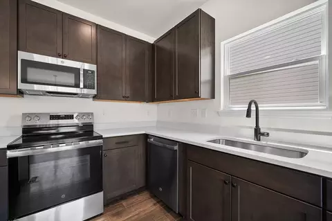 Kitchen - 1308 Hillside Ct, Rolla, MO 65401 photo 18 of 19
