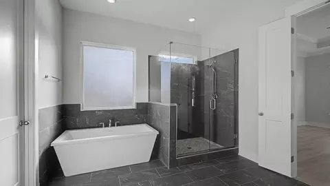 Bath - 7403 Twill Heights Loop, Fairview, TN 37062 photo 2 of 12