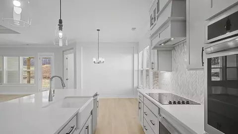 Kitchen - 7403 Twill Heights Loop, Fairview, TN 37062 photo 5 of 8