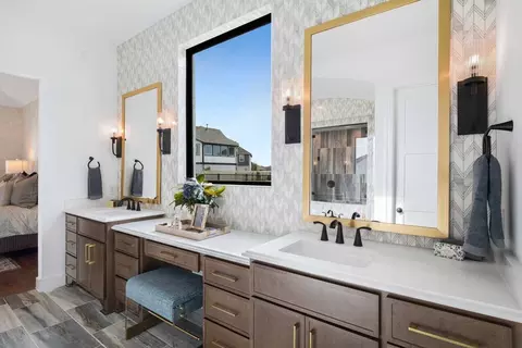 Bath - 5403 Elegance Pl, Manvel, TX 77578 photo 5 of 5